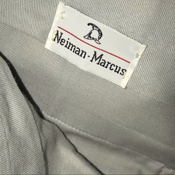 Neiman Marcus Pure Wool Slacks - Picture 5 of 6
